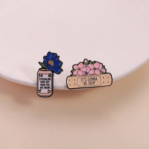 Broche en Émail en Alliage de Zinc Fleur Canette Pansement Citation Anglaise Inspirante Épingle de Revers Bijou Décoratif de Guérison Accessoire