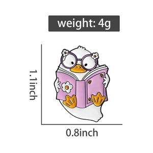 Detailed dimensions of a pink book-reading duck enamel pin with weight and size labels