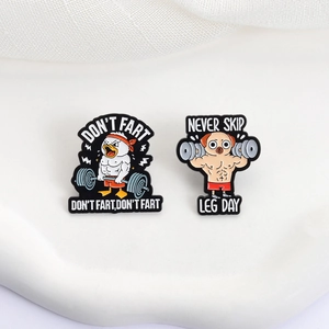 Lustige Emaille-Pins mit Fitness-Zitaten Don't Fart und Never Skip Leg Day