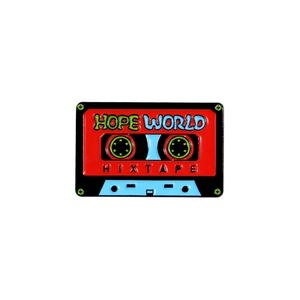 Épingle émaillée cassette rouge rétro avec texte Hope World Hixtape pour vestes
