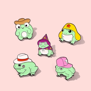 Boucles d'Oreilles Clous en Émail Grenouille Dessin Animé Mignon Ensemble Broche en Alliage Écologique Badge Animal pour Sac à Dos Vêtements Magicien Cowboy Gentleman Grenouille Bijoux