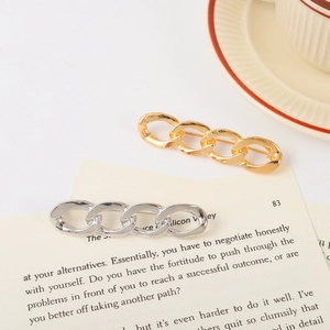 Minimalist Alloy Chain Link Brooch For Men Women Fashion Geometric Suit Pin Anti-Exposure Dress Accessories Personality Jewelry Gift