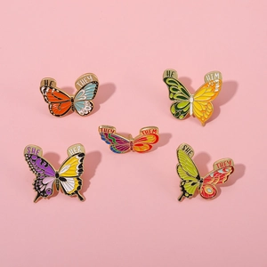 Pin's en Émail Papillon Créatif Badge de Pronom Broche en Alliage Métal HE HIM SHE HER THEY THEM Pour Vêtements Sac à Dos Bijoux