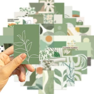 Detail van Deense pastel botanische kunstposters in bosgroen en esthetische stickers
