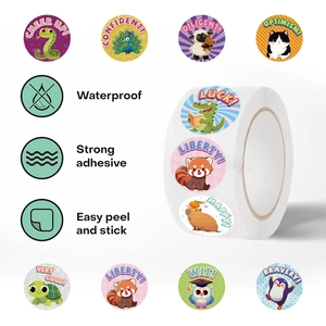 Rol met 500 waterdichte cartoon dierenstickers voor kinderen en knutselwerk decoratie