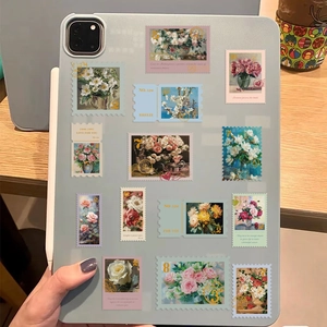 Coque iPad rétro avec timbres floraux, roses vintage et design botanique artistique