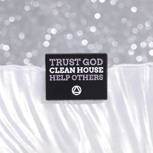 Rectangle black enamel brooch with Trust God text on wave textured white background