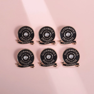 Outstanding Employee Enamel Pin Round Monthly Award Brooch Gold Black Alloy Rhinestone Badge Corporate Recognition Gift