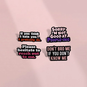 Broches en Émail avec Lettres Anglaises Humoristiques et Citations Motivationnelles Épingles en Alliage Bijoux Drôles de Distanciation Sociale pour Sac à Dos Vêtements
