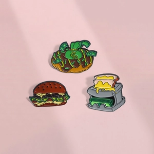 Creative Alloy Enamel Food Money Series Brooch Hamburger Donut Toaster Pins Cartoon Backpack Clothing Jewelry Gift Unisex
