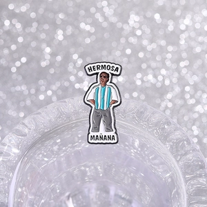 Badge métallique de personnage d'athlète de dessin animé sur support en verre chic