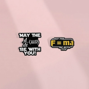 Pin de Esmalte de Fórmula Física Divertido Broche de Solapa Científico Ley de Newton F=ma Insignia de Aleación Geek