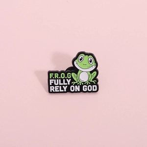 Dessin Animé Grenouille Verte Émail Broche Fully Rely On God F.R.O.G Lettre Badge Alliage Épingles Pour Vêtements Sacs Décoration