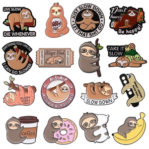Broche en Émail Paresseux Dessin Animé Mignon Épingle de Revers en Alliage de Zinc Badge en Métal Peint pour Vêtements Sac à Dos Accessoires