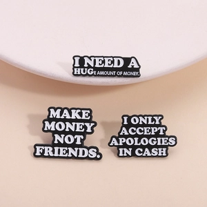 Lot de pin's émaillés drôles avec slogans d'argent en noir et blanc chic