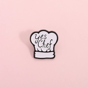 Minimalist Black White Chef Hat Enamel Brooch yes Chef Lettering Alloy Pin For Cooks Foodies Uniform Backpack Decoration