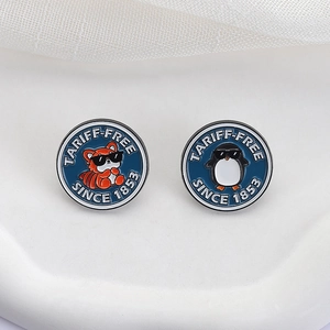 Lot de pins émaillés avec panda et pingouin, badges métalliques ronds bleu marine
