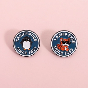 Broche Émail Ronde Dessin Animé Pingouin Panda Roux Lunettes de Soleil Tariff-Free Badge Rétro Pour Vêtements Sac à Dos