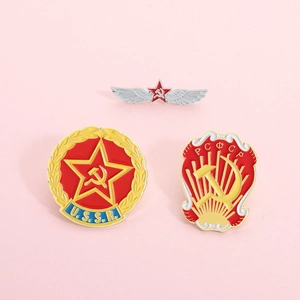 Vintage Sovjet-Unie USSR Rode Ster Hamer En Sikkel Emaille Broche Pin Zinklegering RSFSR Badge Voor Rugzak Kleding Decoratie