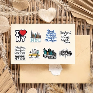 New York Graffiti Aufkleber Set mit NYC Skyline und I Love NY Motiven flach gelegt