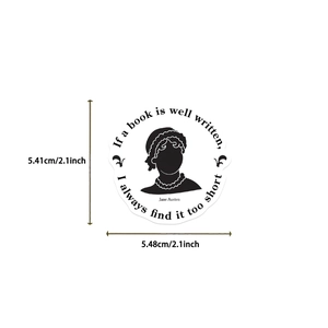 Dettaglio dell'adesivo letterario Jane Austen con dimensioni indicate di 2,1 pollici