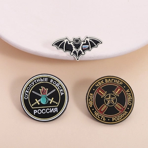 Épingles Enémail Rondes Chauve-souris Style Punk Insignes Militaires Broche en Alliage de Zinc Pour Sac à Dos Veste Bijoux