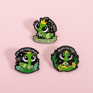 Creative Cartoon Mantis Queen Enamel Pin Zinc Alloy Animal Brooch Clothing Decoration Feminist Slogan Badge Jewelry Gift