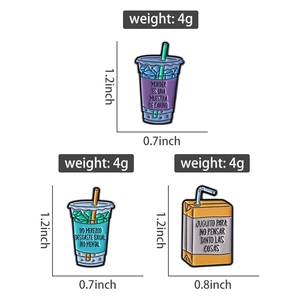 Detailed size chart showing beverage enamel pins dimensions and 4g weight specifications