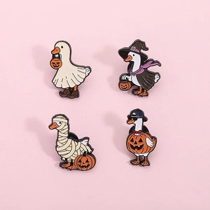Funny Halloween Duck Goose Enamel Pins Zinc Alloy Pumpkin Ghost Witch Mummy Brooch Badges For Backpacks Clothes Hats Jewelry