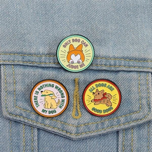 Trois pin's en émail mignons avec des motifs de chiens Corgi et Golden Retriever sur denim