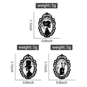 Detailed size chart showing dimensions and weight for gothic cat and skull frame brooches