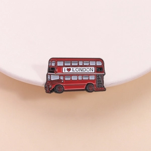 Pin's émaillé bus rouge à deux étages de Londres avec texte I Love London
