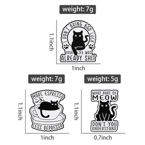 Detailed size chart for black cat enamel pins showing dimensions in inches and weight in grams
