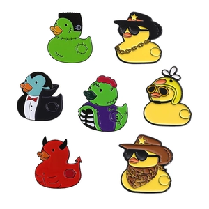 Creative Cartoon Duck Metal Enamel Brooches Pins Set Frankenstein Vampire Zombie Cowboy Duck Badge For Halloween Party Decoration Accessories Gift
