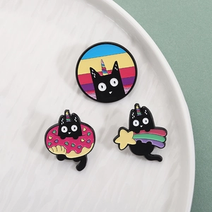 Lot de pins émaillés chat noir avec motifs licorne et arc-en-ciel pour accessoires de mode