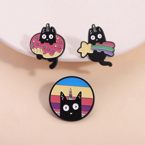 Mignonne Broche en Émail Chat Noir Licorne Alliage de Zinc Arc-en-ciel Étoile Beignet Badge pour Sac à Dos Chapeau Veste Vêtements Bijoux de Mode Cadeau Femme Homme