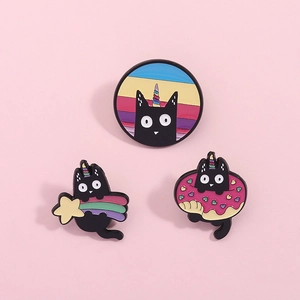 Mignonne Broche en Émail Chat Noir Licorne Arc-en-ciel Étoile Donut Badge en Alliage pour Vêtements Sacs Bijoux Cadeau