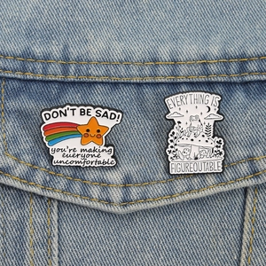 Set di spille smaltate con stella arcobaleno e rana su fungo per giacche di jeans