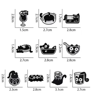 Lot de 10 broches chat noir rigolotes en émail avec dimensions et poids détaillés