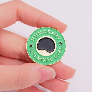 Photo d'un pin's émaillé Honorary Gilmore Girl avec une icône de tasse de café