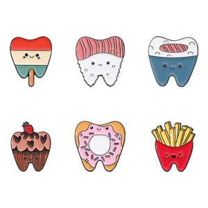 Cartoon-Zahn-Emaille-Pins mit kreativen Essensformen wie Sushi, Donuts und Pommes
