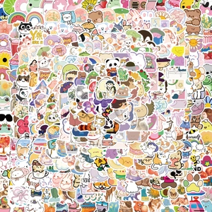 Gros plan d'autocollants d'animaux mignons avec chats et pandas pour scrapbooking et déco