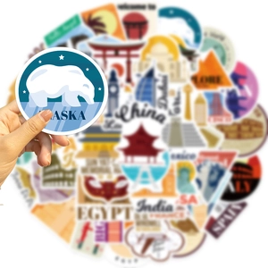 Set di 50 adesivi impermeabili con monumenti del mondo per decorare laptop e bagagli