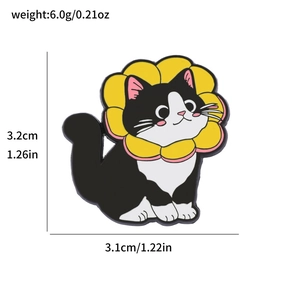 Cartoon black and white cat enamel pin with size dimensions and weight specifications