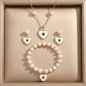 Französisches Vintage Herz Muschel Schmuckset Edelstahl Vergoldet Süßwasserperle Halskette Ohrringe Armband Mit Grünem Zirkonia Schmuck Für Damen
