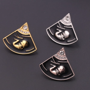 Set van 3 baby echografie broches in goud zilver en roségoud met fonkelende steentjes