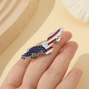 Emaille-Brosche mit amerikanischem Flaggen-Adler-Motiv und Butterfly-Verschluss