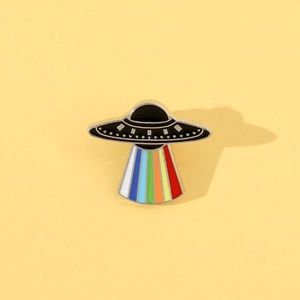 Cartoon Space UFO Enamel Brooch Rainbow Beam Alloy Badge Lapel Pin For Backpack Clothing Decor Unisex Jewelry Gift