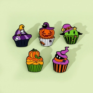 Halloween Cupcake Enamel Pin Brooch Alloy Pumpkin Skull Witch Hat Cartoon Badge Jewelry For Festive Party Favor Accessory
