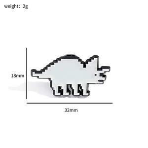 Spilla in smalto triceratopo pixel art in lega bianca e nera larghezza 32mm